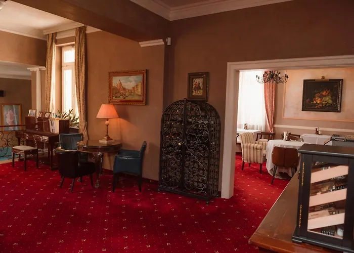 La Residenza فندق تيميشورا